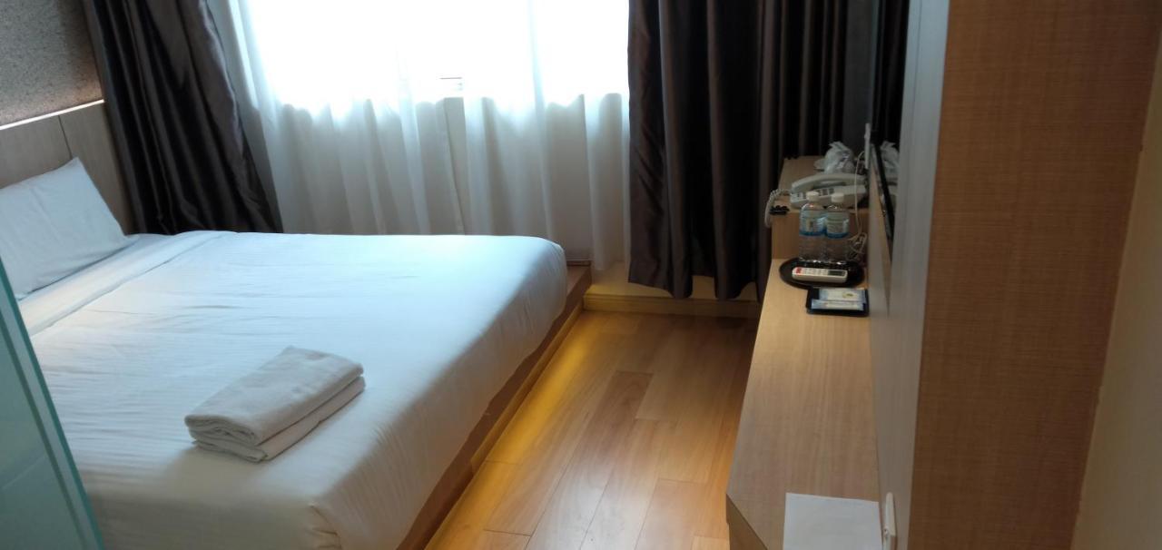 Kyoto Boutique Hotel Johor Bahru Exterior photo